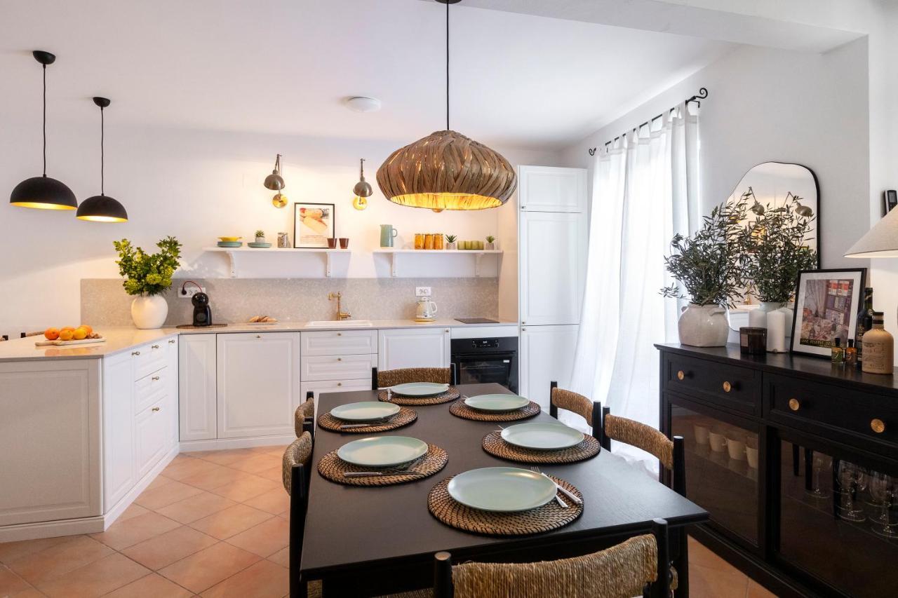 Luri Apartment *